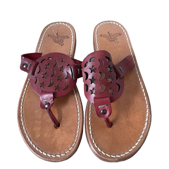 Freebird By Steven Vallarta Sandal Red Size 7 Leather Star Moon Boho Festival - Picture 1 of 5